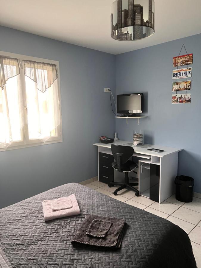 Chambres D'Hotes Chez Florence Montmerle-sur-Saone Exterior photo
